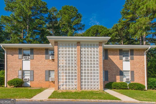 200 Willow Rd   #2A, Peachtree City, GA 30269