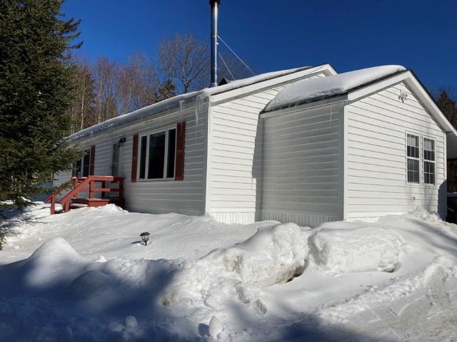 2139 NH Route 118, Dorchester, NH 03266