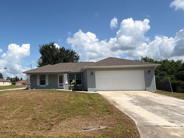 2910 56th St W, Lehigh Acres, FL 33971