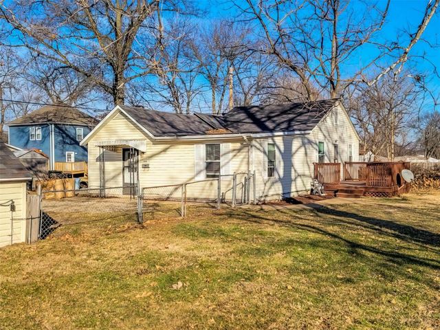 604 Vest Ave, Valley Park, MO 63088