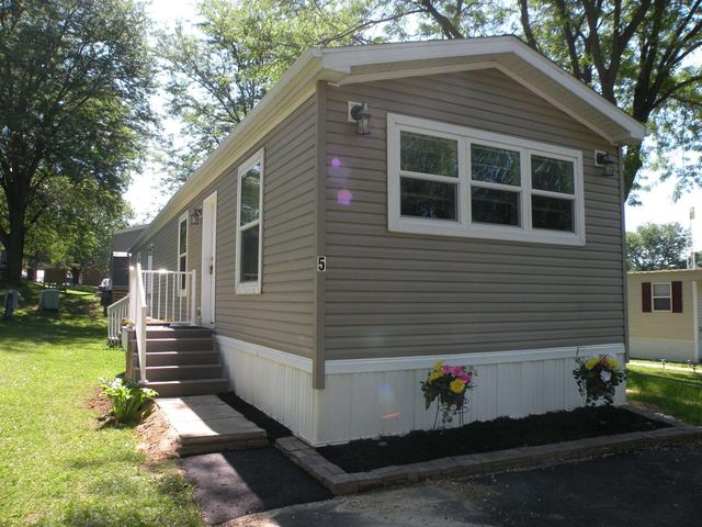 121 Court Street #5, Bloomington, WI 53804
