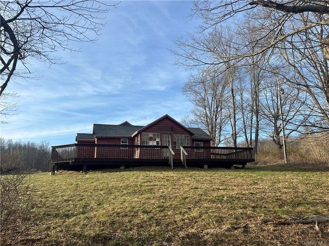138 Craryville Road, Craryville, NY 12521