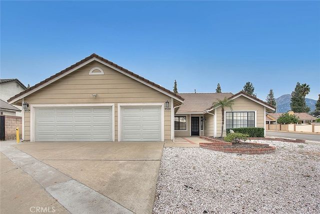 959 Kenwood St, Upland, CA 91784