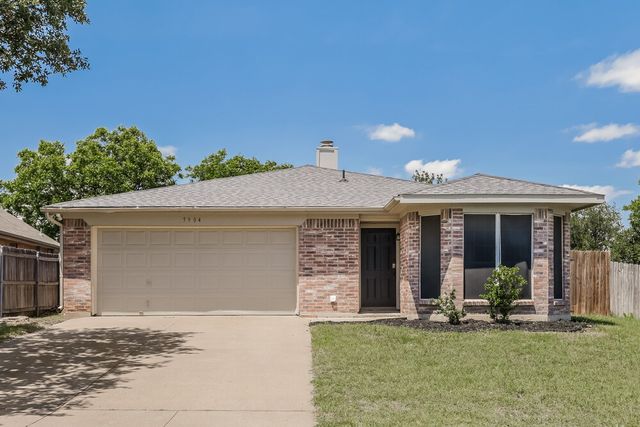 5904 Heatherglen Ter, Fort Worth, TX 76179