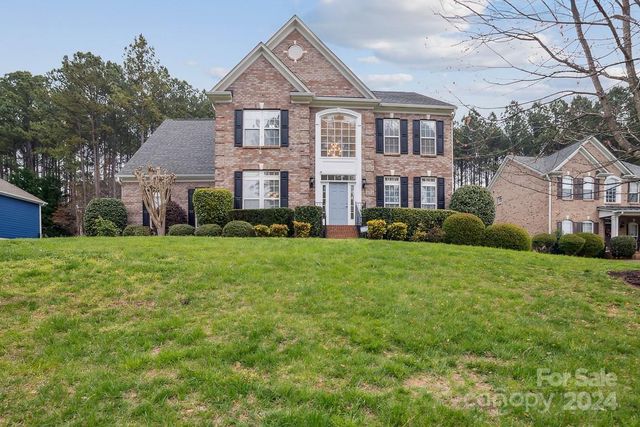 109 Waterford Dr, Mount Holly, NC 28120