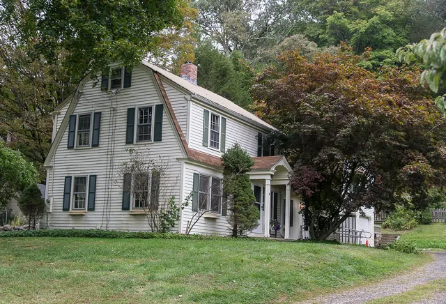 114 Bee Brook Rd, Washington Depot, CT 06794