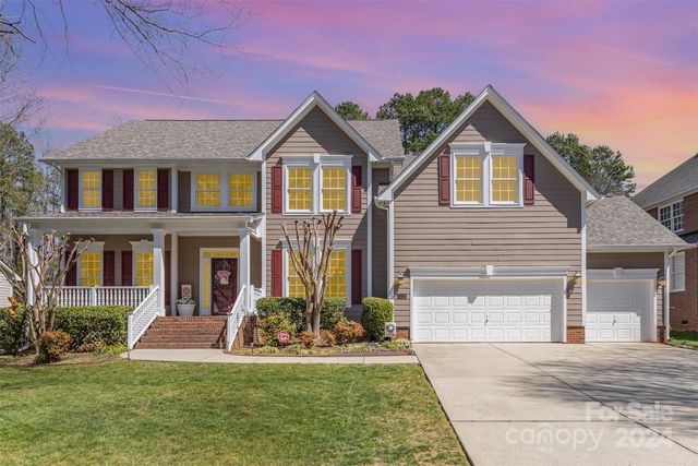 10009 Devonshire Dr, Huntersville, NC 28078