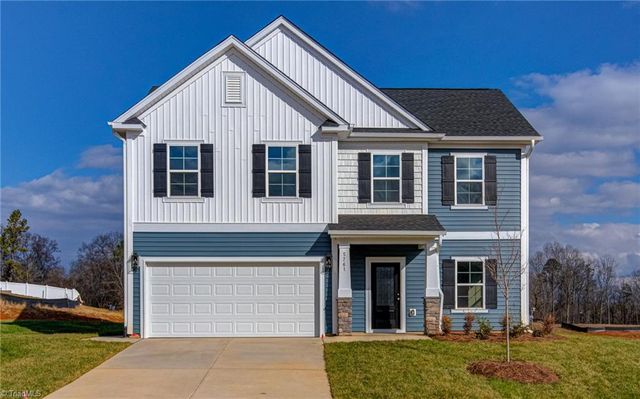5761 Clouds Harbor Trl, Clemmons, NC 27012