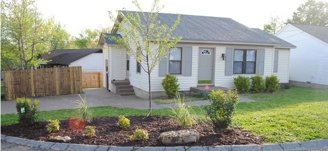 411 Heritage Ln, Madison, TN 37115