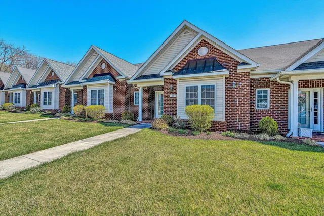 88 Maple St, Salem, VA 24153