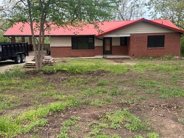 2605 Vienna Rd, Rolla, MO 65401