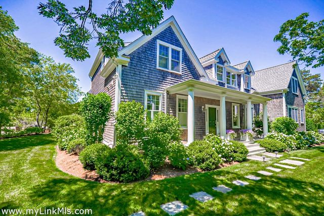 53 Road To The Plns, Edgartown, MA 02539