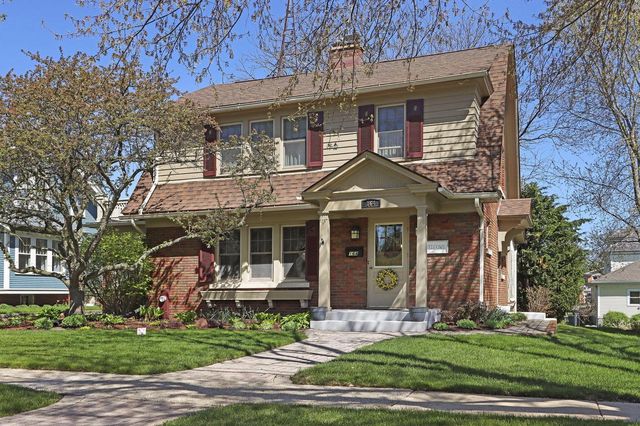 164 W Highland AVENUE, Burlington, WI 53105