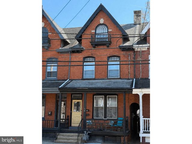 18 W  Liberty St, Lancaster, PA 17603
