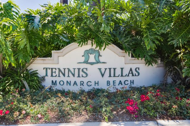 106 Tennis Villas Dr, Dana Point, CA 92629