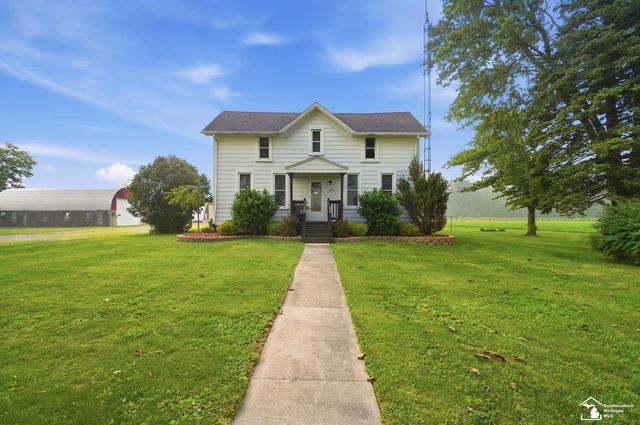 4165 Fay Rd, Carleton, MI 48117