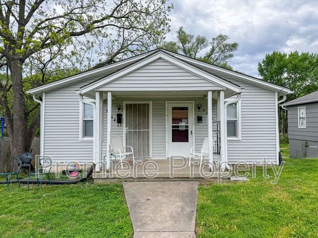 9621 E  18th St S, Independence, MO 64052