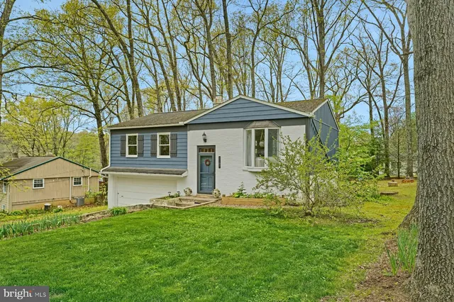 2107 N  Oak Ln, State College, PA 16803