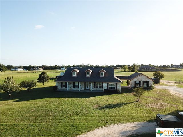 1635 Moccasin Bend Rd, Gatesville, TX 76528