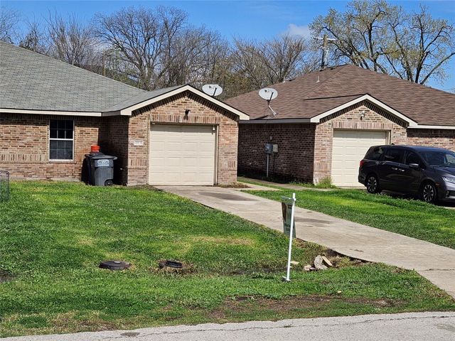 405 Masters Ave #B, Wylie, TX 75098