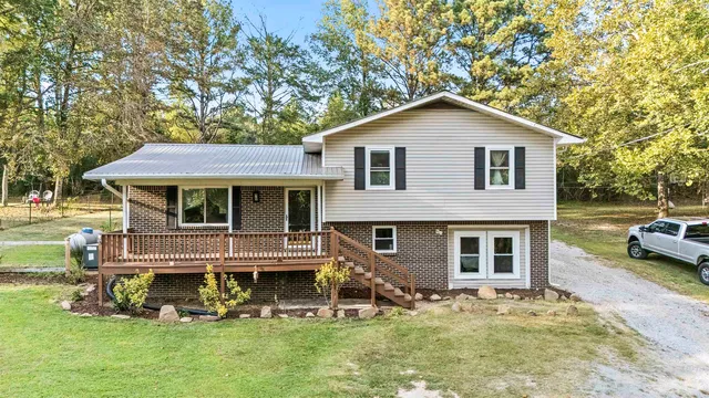 527 County Road 627, Hanceville, AL 35077