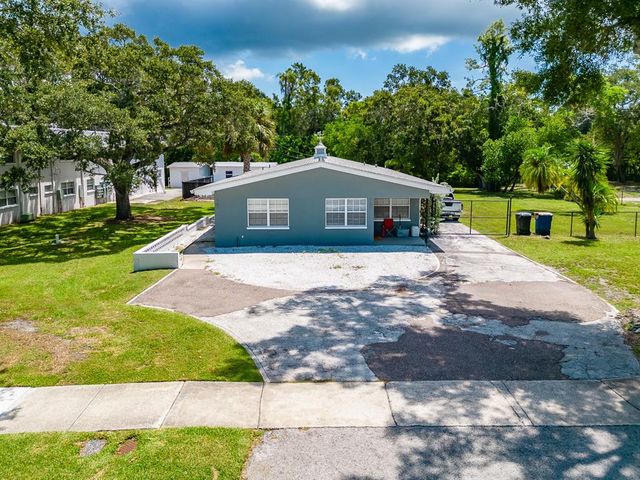 105 N  Lady Mary Dr, Clearwater, FL 33755
