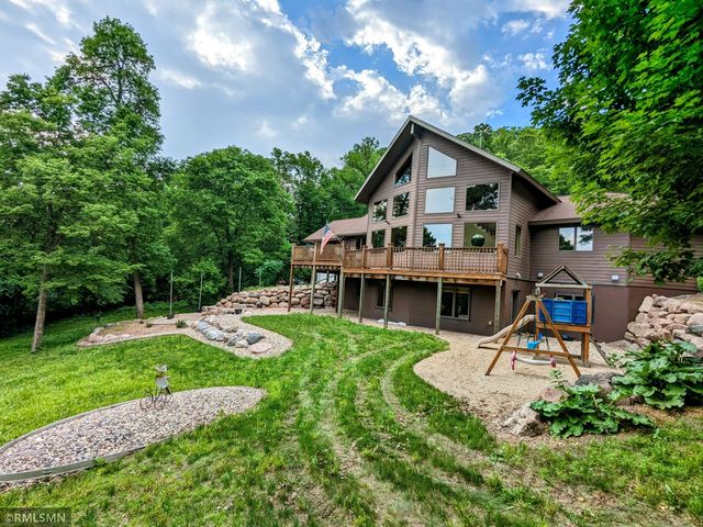 63180 County Road 5, Franklin, MN 55333
