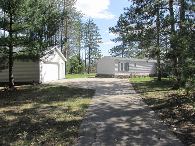 W3331 County Rd S, Wautoma, WI 54982