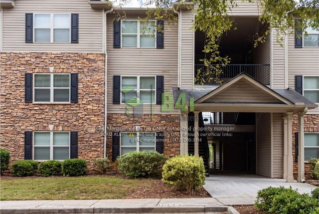 5201 Fairington Club Dr, Lithonia, GA 30038