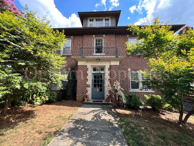 1416 Glade St #4, Winston Salem, NC 27101