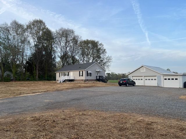 3684 S  State Highway 127, Hickory, NC 28602