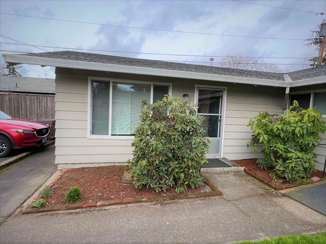 1139 SE Baseline St   #1, Hillsboro, OR 97123