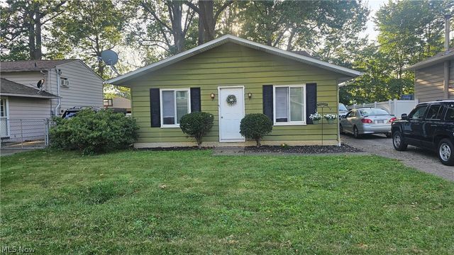 6158 Rosebelle Ave, North Ridgeville, OH 44039