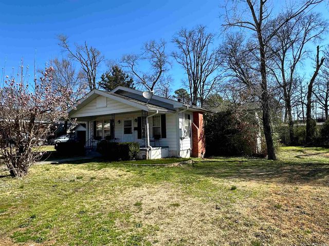 120 Mountain View St, Hot Springs, AR 71913