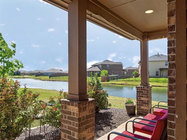 2501 Caden Ct, Yukon, OK 73099