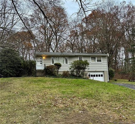 135 Grilley Rd, Wolcott, CT 06716
