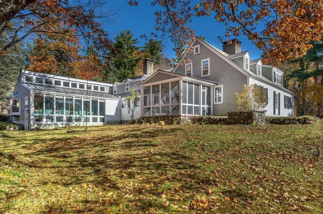 521 Washington Hill Road, Chocorua, NH 03817