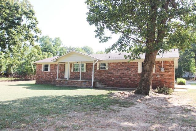 9 Jarman Ln, Vilonia, AR 72173