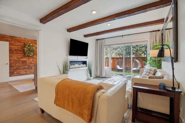 633 Highland Ave #1, San Mateo, CA 94401