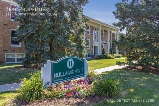 1127 N  Hagadorn Rd #202, East Lansing, MI 48823