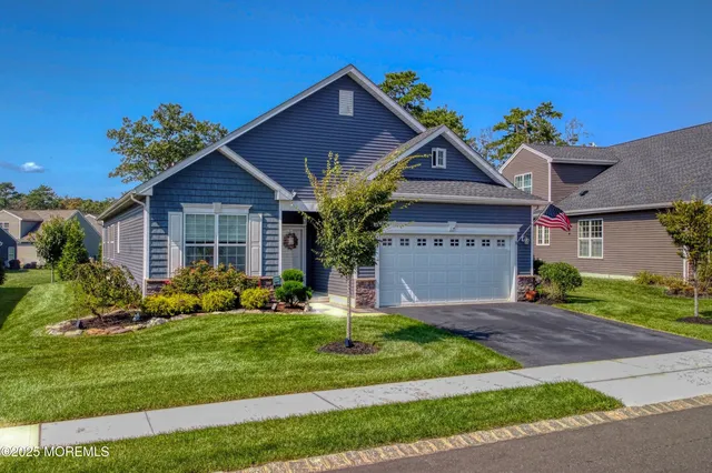 112 Edenton Drive, Barnegat, NJ 08005