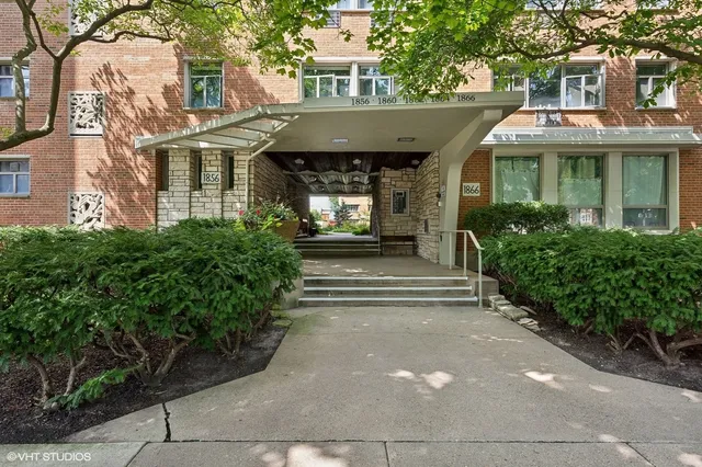 1860 Sherman Ave #5NW, Evanston, IL 60201