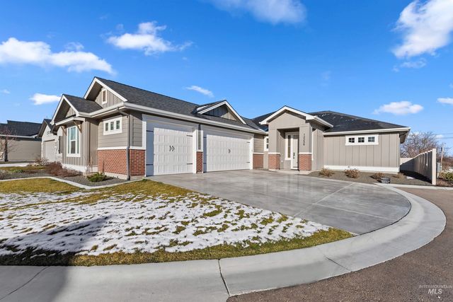 12256 S  Red Shouldered Hawk Ln, Nampa, ID 83686