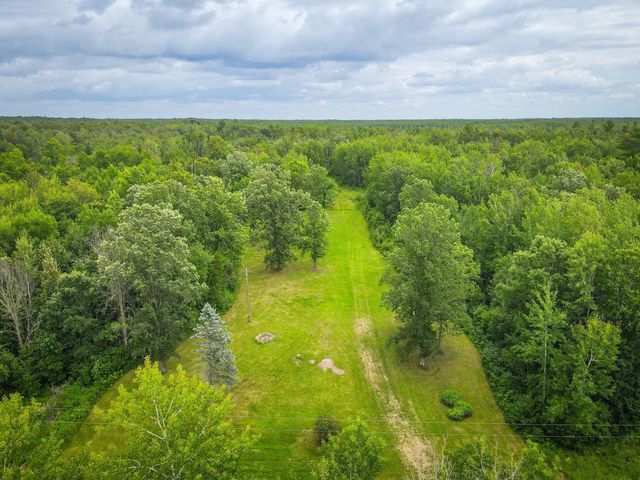 1722 Smith Rd NE, Puposky, MN 56667