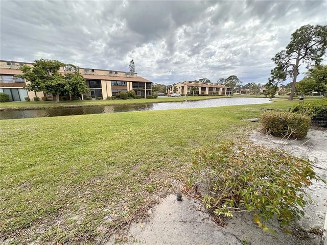 2 Quails Run Blvd #3, Englewood, FL 34223