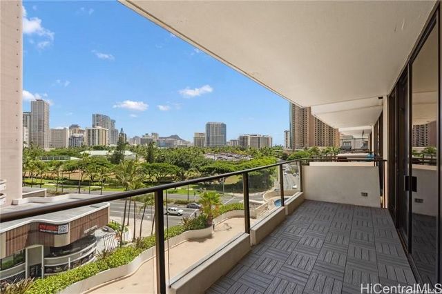 1860 Ala Moana Blvd #705A, Honolulu, HI 96815