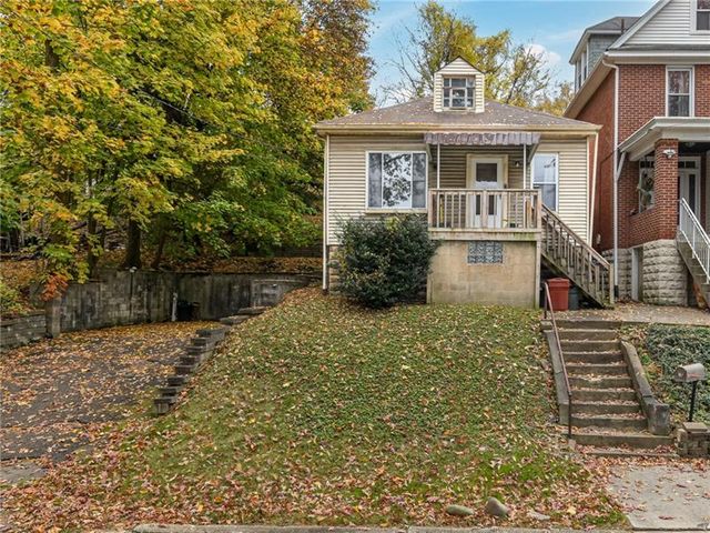 16 Demmer Ave, Pittsburgh, PA 15221