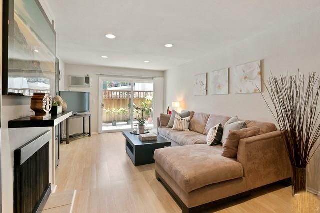 3640 Cardiff Ave #107, Los Angeles, CA 90034