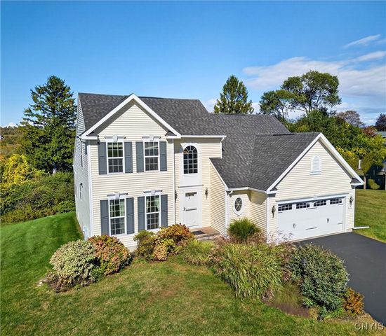 134 Shaker Hts, Camillus, NY 13031