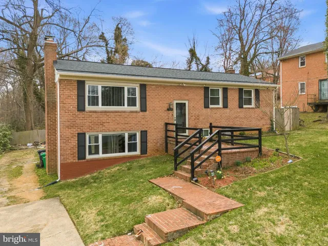 6426 Trude St, Temple Hills, MD 20748